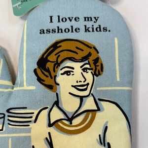 NWT Blue Q hot a-hole kids